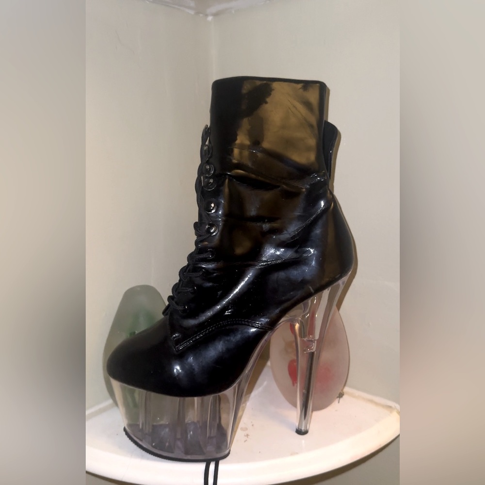 Pleaser shoes 7.5